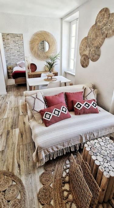 Апартаменты New #Boheme Chic# Pied De La Cite #2 Каркассон Экстерьер фото