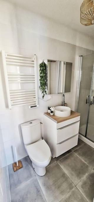 Апартаменты New #Boheme Chic# Pied De La Cite #2 Каркассон Экстерьер фото